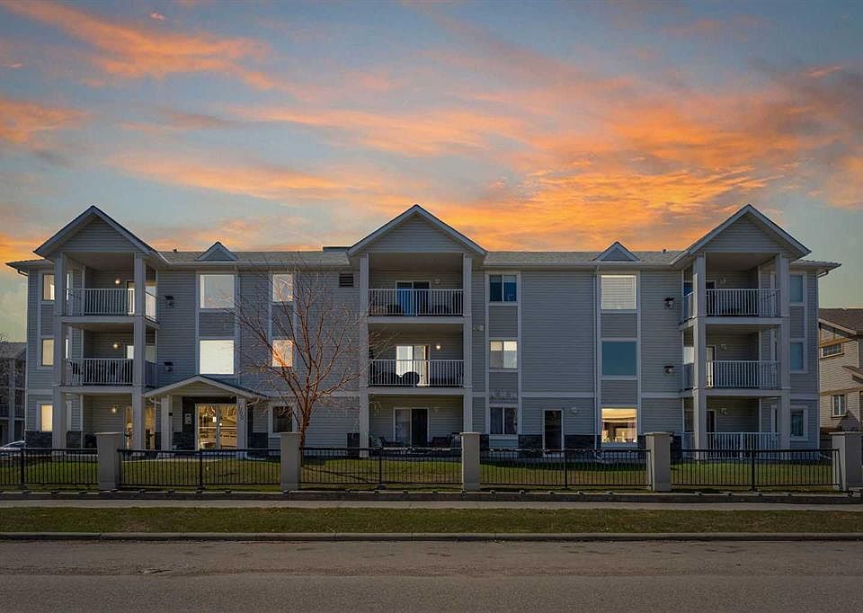 1st image of 7106 W Valleyview Park SE #106