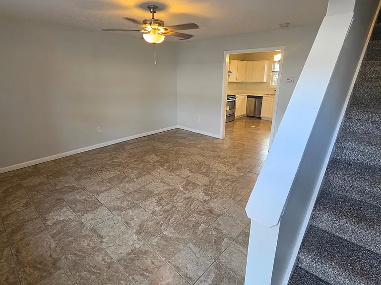 134 Point Place Dr — Photo 39