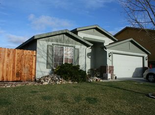 2410 Yarrow St, Hollister, CA 95023