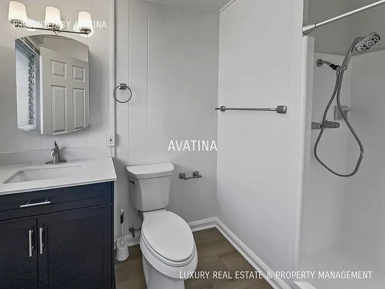 596 Iana St — Photo 15