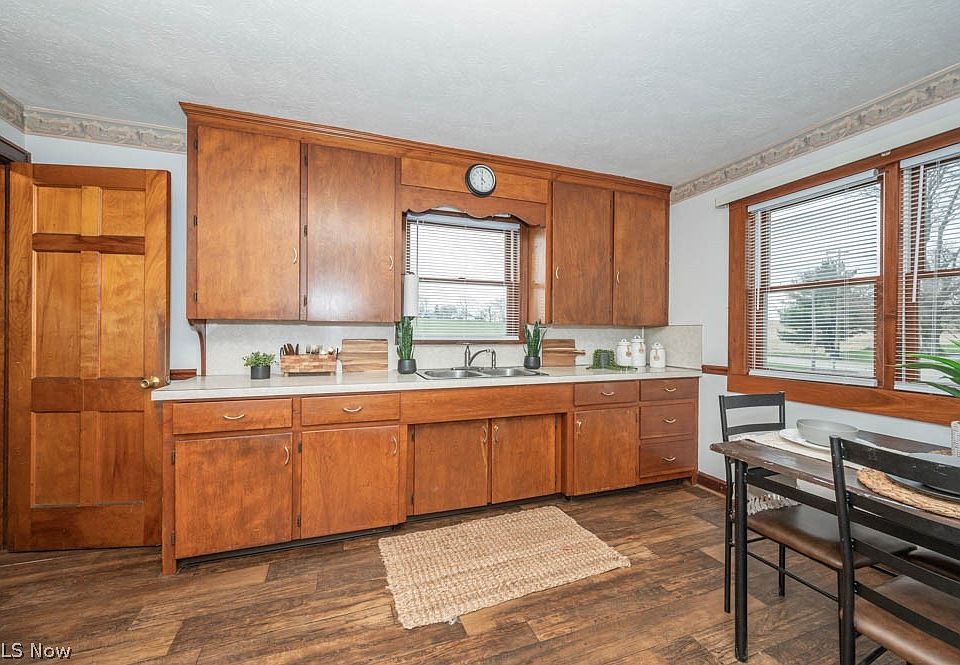 23814 Rd, Homeworth, OH 44634 Zillow