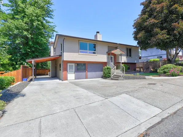 656 Brentwood Dr, The Dalles, OR 97058