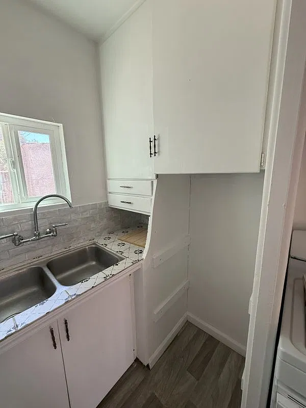 1 bed, 1.0 bath, 500 sqft, $1,400 — Photo 3
