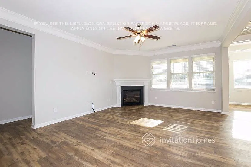 1319 San Gabriel Ave Charlotte, NC 28214 — Photo 2