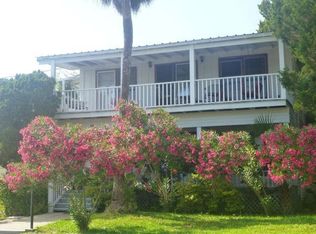 833 4th St, Cedar Key, FL 32625