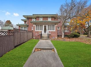 10456 S Hamilton Ave, Chicago, IL