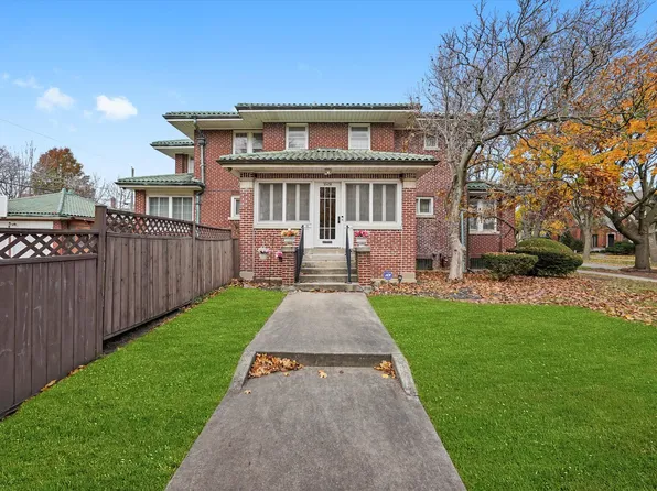 10456 S Hamilton Ave, Chicago, IL 60643