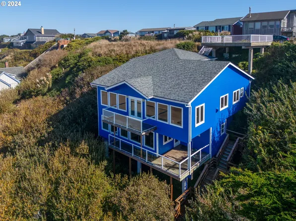 1470 Beach Loop Dr SW, Bandon, OR 97411