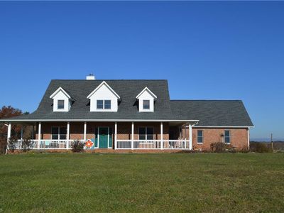 1110 Granny Doll Rd, Pilot Mountain, NC, 27041