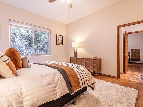 5th image of 6269 N Paseo Valdear
