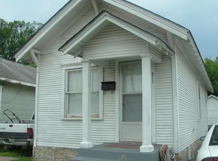 211 D St NE, Miami, OK 74354