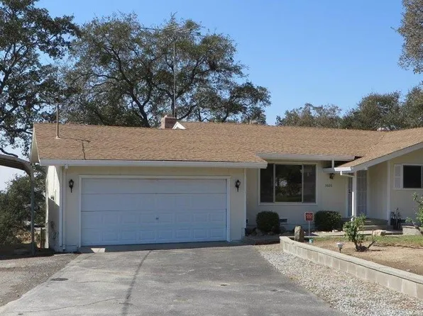 3606 Hartvickson Ln, Valley Springs, CA 95252