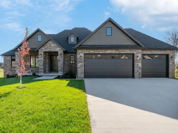 1984 N Alysheba Court, Springfield, MO 65802