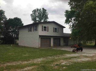 12045 Union School Rd, Auburn, IL 62615