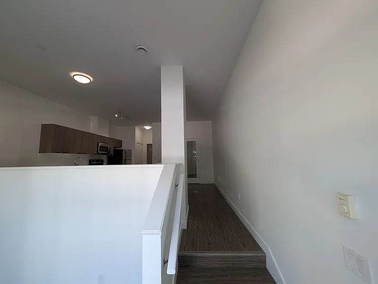 5738 175th St — Photo 30