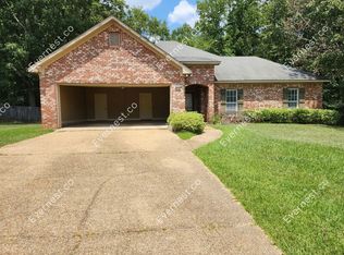806 Meadow Way Cv, Byram, MS 39272