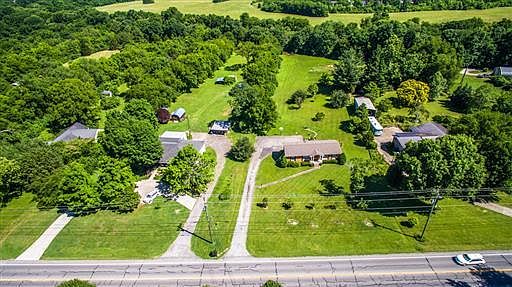 5th image of 7966 Highway 100