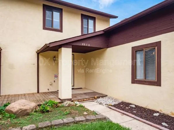 8237 Goldsmith Dr, Reynoldsburg, OH 43068