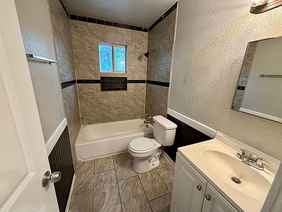 4th image of 328 Altitude St APT 5