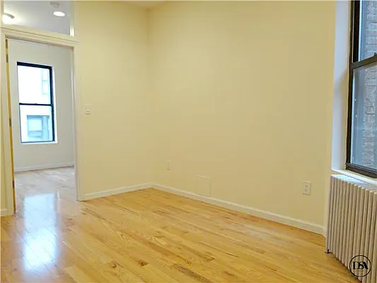 Rented by DSA Realty | media 20