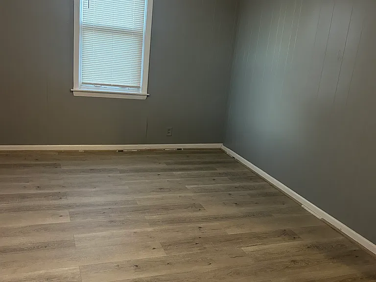 671 3rd St #2 — Photo 3