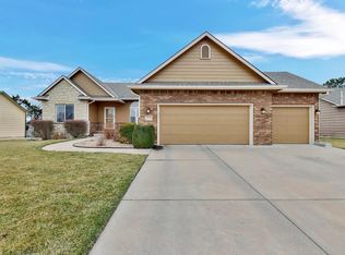 11103 W Bristlecone Cir, Wichita, KS 67205
