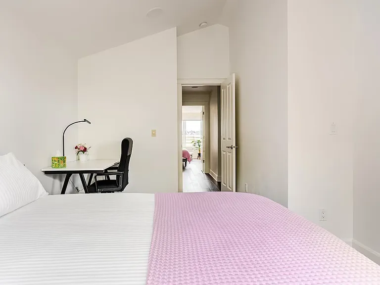 bedroom2