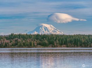 432 E Pointes Drive E, Shelton, WA