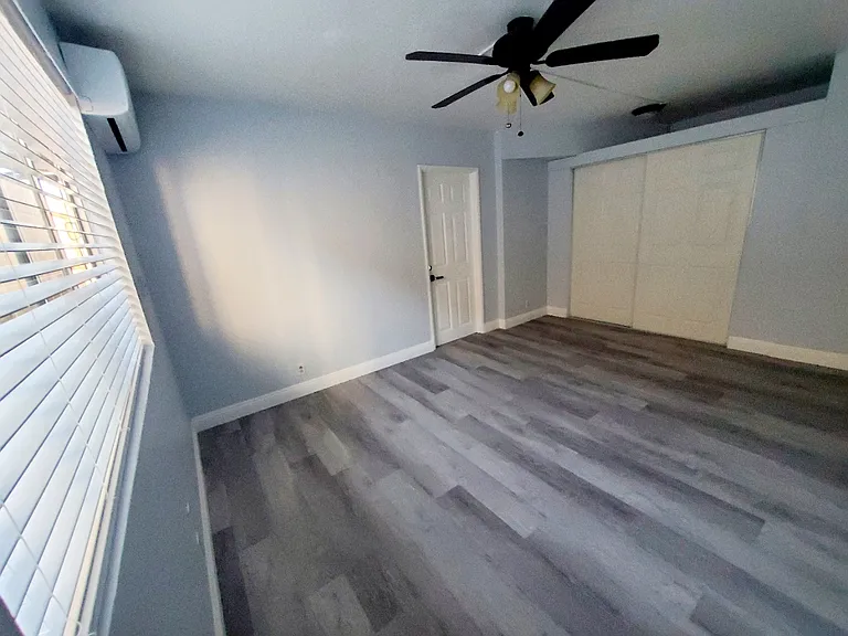 5521 Blueridge St #5 — Photo 14