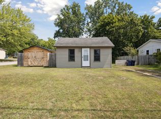 122 N Linden Ave, Fremont, MI 49412