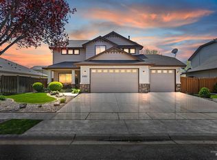 1351 E Red Rock Dr, Meridian, ID 83646