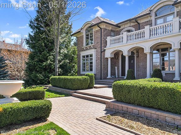 2nd image of 3177 Saint James Ct