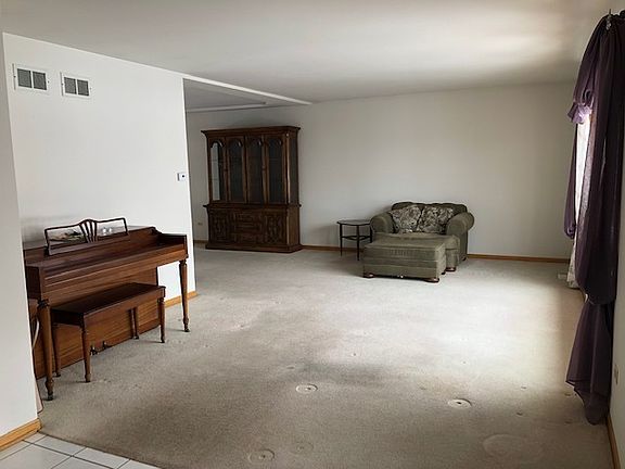 2nd image of 13904 Doral Ln