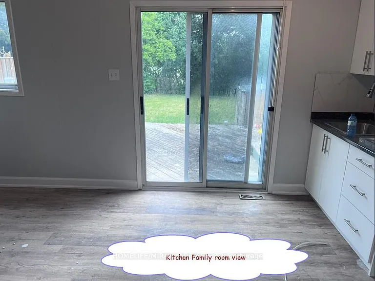 83 Grassington Cres #BASEMENT — Photo 3