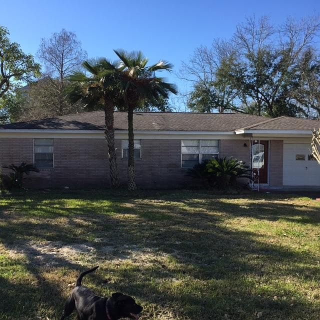 1st image of 2569 Cliff Dr