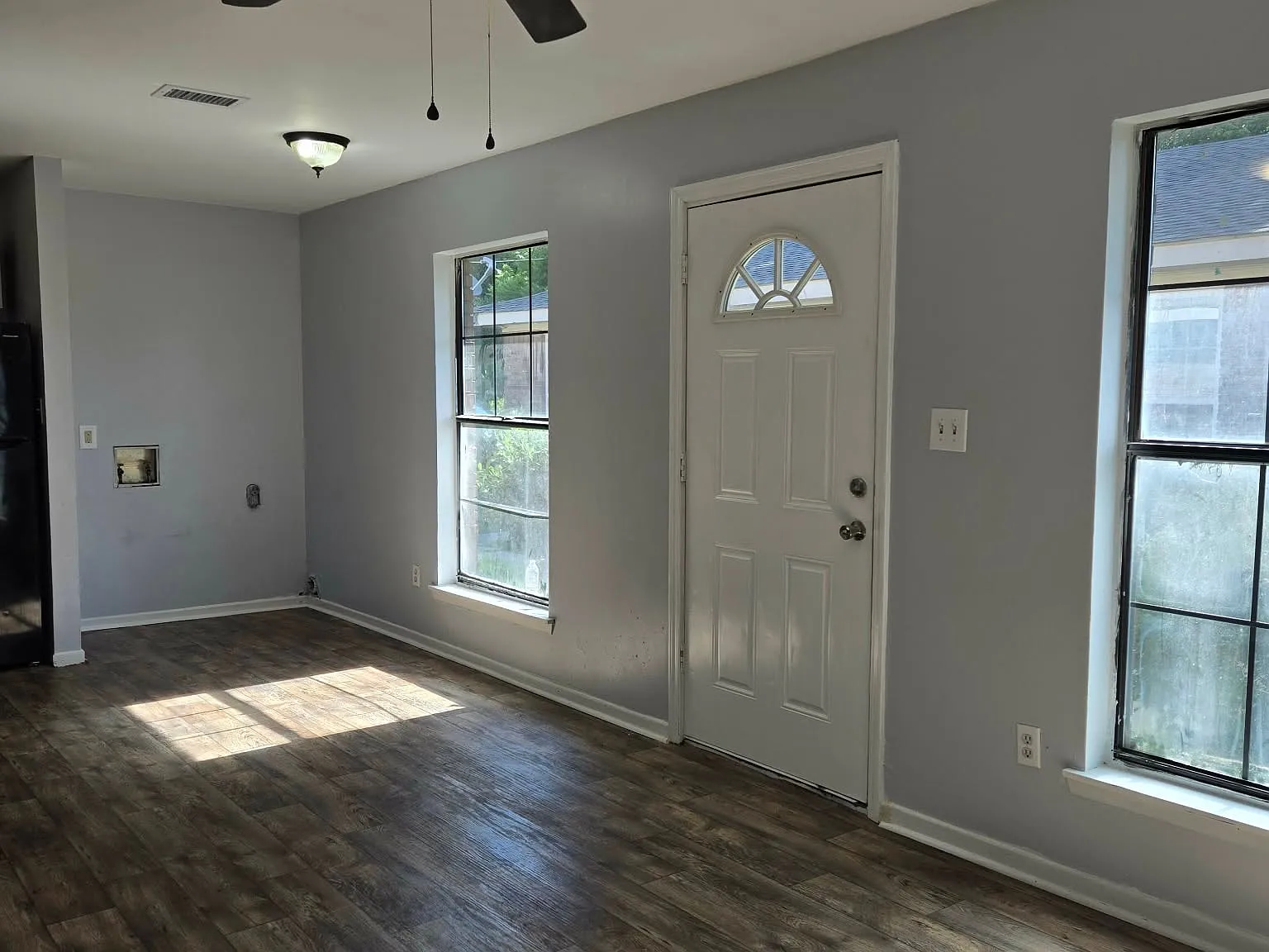 1 bed, $850 — Photo 1