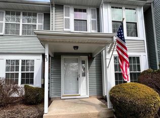 83 Greenridge Cir, Newtown, PA 18940