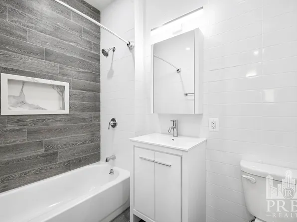 332 East 74th Street image 8 of 10