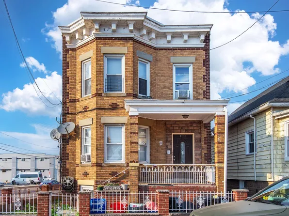 1730 41st Street image 1 of 23