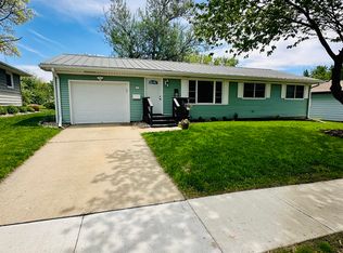 31 Brookwood Dr, Normal, IL 61761