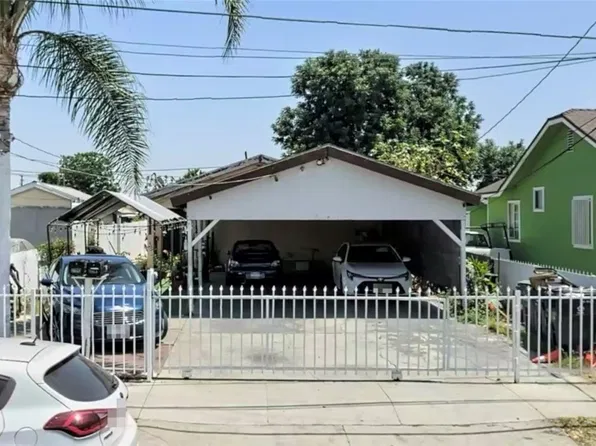 8820 Beach St, Los Angeles, CA 90002