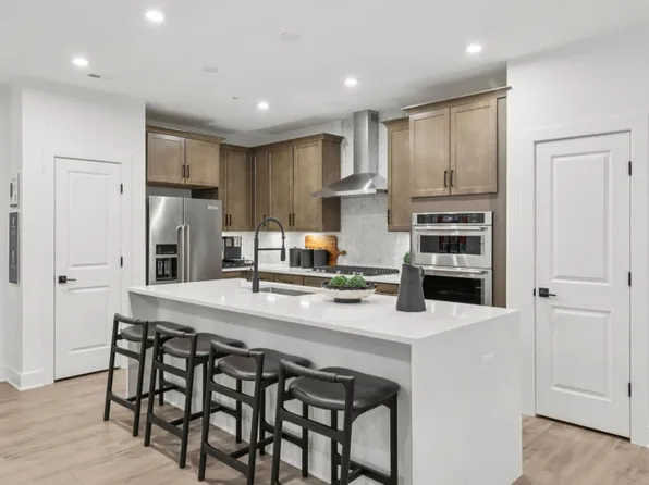 Finn Plan, The Flats at Northside