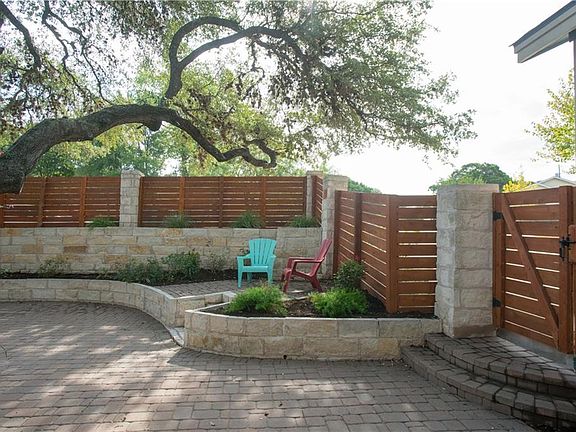 4th image of 4614 Windy Brook Dr
