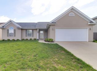 2252 Chase Ln, Normal, IL 61761