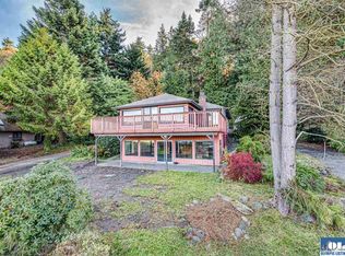 752 Strait View Dr, Port Angeles, WA