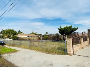 1016 Pioneer Ave, Wilmington, CA 90744