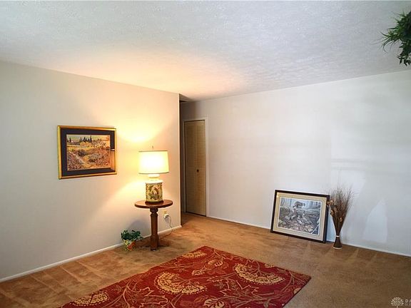 5th image of 504 Unger Ave
