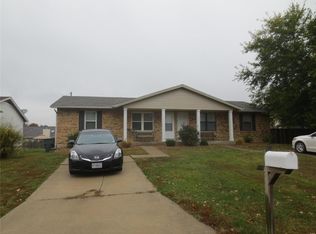 104 Del Oro Dr, Saint Peters, MO 63376
