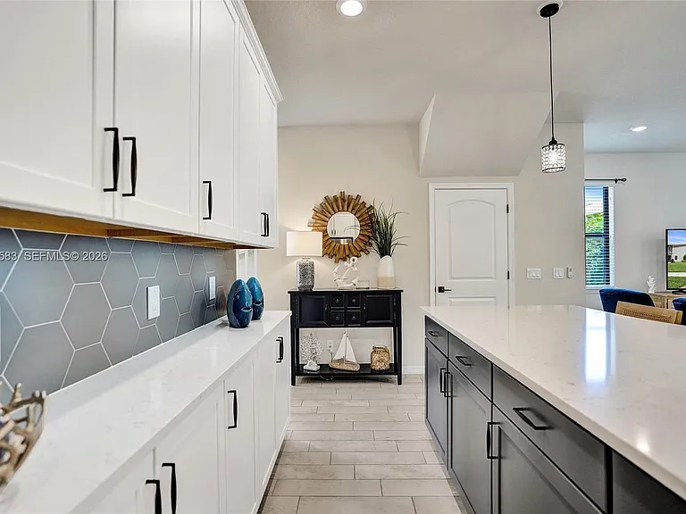 8193 Cinch Way — Photo 14