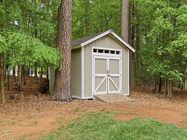 505 Stonemarker Rd — Photo 13